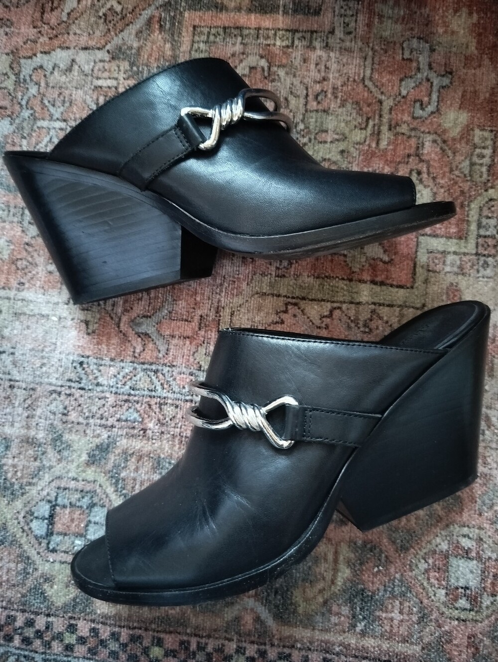 EUC All Saints Black Leather Open-Toe Wedge Mule Heels Silver Hardware 40 8.5/9
